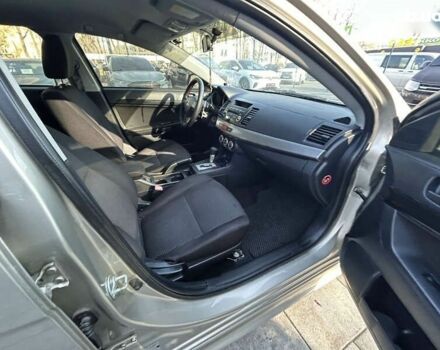 Міцубісі Lancer, об'ємом двигуна 2 л та пробігом 250 тис. км за 8400 $, фото 27 на Automoto.ua
