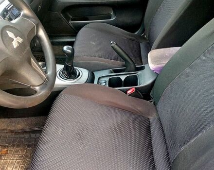 Мицубиси Лансер, объемом двигателя 1.6 л и пробегом 238 тыс. км за 3000 $, фото 9 на Automoto.ua