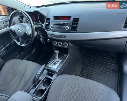 Міцубісі Lancer, об'ємом двигуна 2 л та пробігом 235 тис. км за 7500 $, фото 9 на Automoto.ua