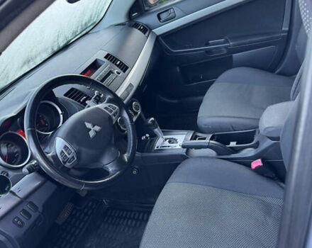 Міцубісі Lancer, об'ємом двигуна 2 л та пробігом 235 тис. км за 7500 $, фото 7 на Automoto.ua