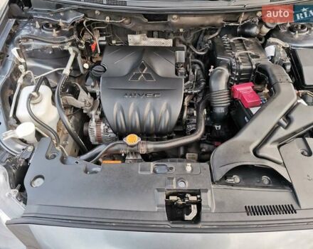 Мицубиси Лансер, объемом двигателя 1.5 л и пробегом 184 тыс. км за 5500 $, фото 7 на Automoto.ua