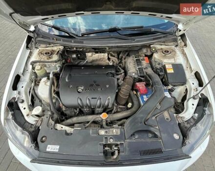 Мицубиси Лансер, объемом двигателя 2.36 л и пробегом 273 тыс. км за 9500 $, фото 16 на Automoto.ua