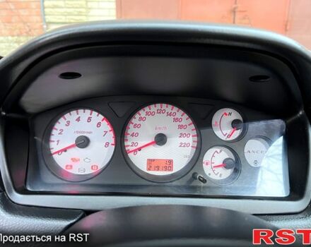Мицубиси Лансер, объемом двигателя 1.6 л и пробегом 220 тыс. км за 5500 $, фото 7 на Automoto.ua
