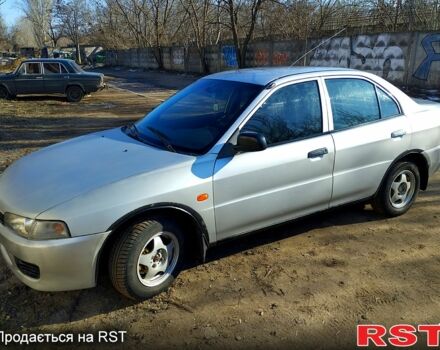 Міцубісі Lancer, об'ємом двигуна 1.3 л та пробігом 300 тис. км за 3000 $, фото 1 на Automoto.ua