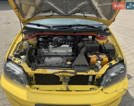 Мицубиси Лансер 2002 в Ивано-Франковске на Automoto.ua Желтый Мицубиси Лансер, объемом двигателя 2 л и пробегом 262 тыс. км за 3999 $, фото 11 на Automoto.ua