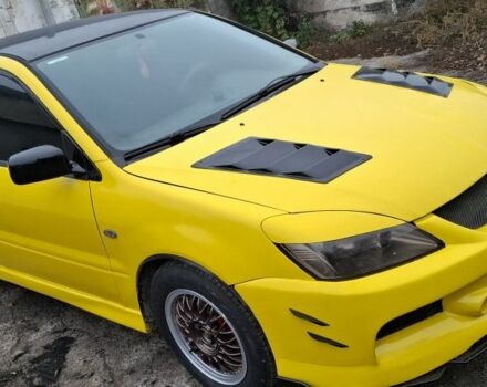Жовтий Міцубісі Lancer, об'ємом двигуна 1.3 л та пробігом 380 тис. км за 3500 $, фото 1 на Automoto.ua