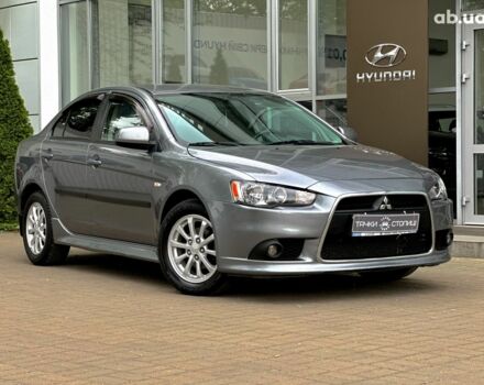 Серый Мицубиси Лансер, объемом двигателя 0 л и пробегом 154 тыс. км за 7600 $, фото 2 на Automoto.ua