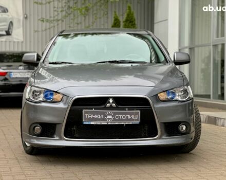 Серый Мицубиси Лансер, объемом двигателя 0 л и пробегом 154 тыс. км за 7600 $, фото 1 на Automoto.ua