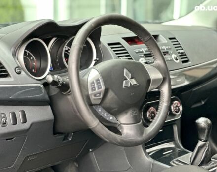 Серый Мицубиси Лансер, объемом двигателя 0 л и пробегом 154 тыс. км за 7600 $, фото 13 на Automoto.ua