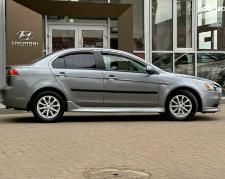 Серый Мицубиси Лансер, объемом двигателя 0 л и пробегом 154 тыс. км за 7600 $, фото 3 на Automoto.ua