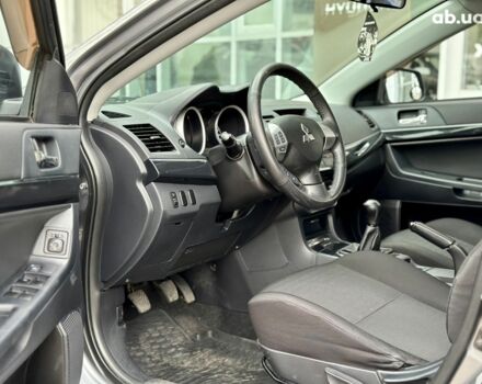 Серый Мицубиси Лансер, объемом двигателя 0 л и пробегом 154 тыс. км за 7600 $, фото 14 на Automoto.ua