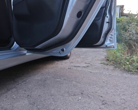 Серый Мицубиси Лансер, объемом двигателя 1.6 л и пробегом 98 тыс. км за 4800 $, фото 1 на Automoto.ua