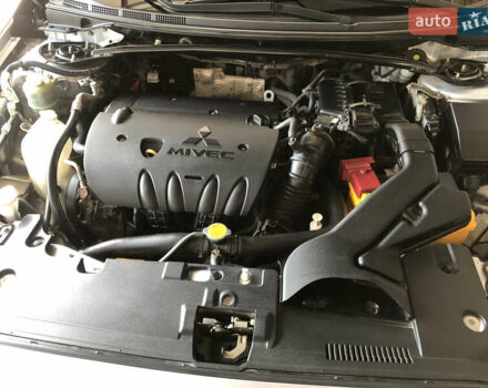 Серый Мицубиси Лансер, объемом двигателя 1.8 л и пробегом 120 тыс. км за 8000 $, фото 15 на Automoto.ua