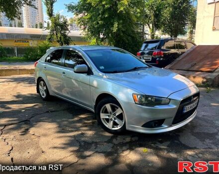 Серый Мицубиси Лансер, объемом двигателя 1.8 л и пробегом 246 тыс. км за 5600 $, фото 4 на Automoto.ua