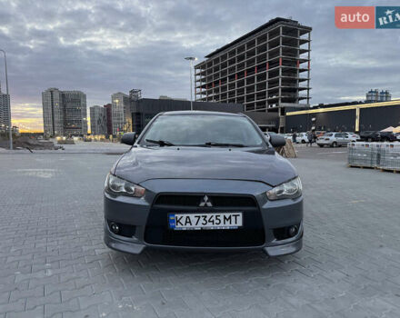 Серый Мицубиси Лансер, объемом двигателя 1.8 л и пробегом 248 тыс. км за 6400 $, фото 1 на Automoto.ua