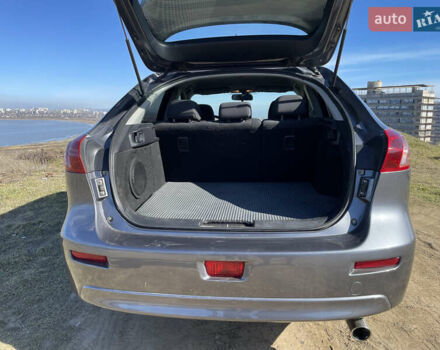 Серый Мицубиси Лансер, объемом двигателя 1.5 л и пробегом 139 тыс. км за 6600 $, фото 9 на Automoto.ua