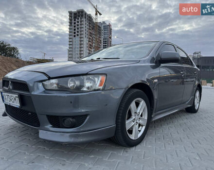 Серый Мицубиси Лансер, объемом двигателя 1.8 л и пробегом 248 тыс. км за 6400 $, фото 4 на Automoto.ua