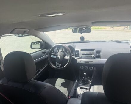 Серый Мицубиси Лансер, объемом двигателя 1.8 л и пробегом 320 тыс. км за 5700 $, фото 5 на Automoto.ua