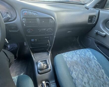 Сірий Міцубісі Lancer, об'ємом двигуна 1.3 л та пробігом 184 тис. км за 1000 $, фото 1 на Automoto.ua