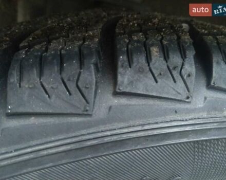 Серый Мицубиси Лансер, объемом двигателя 1.3 л и пробегом 367 тыс. км за 1050 $, фото 10 на Automoto.ua