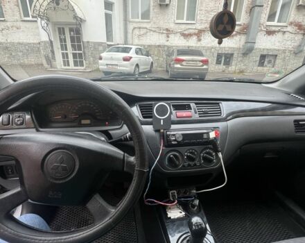 Сірий Міцубісі Lancer, об'ємом двигуна 1.6 л та пробігом 171 тис. км за 4500 $, фото 5 на Automoto.ua