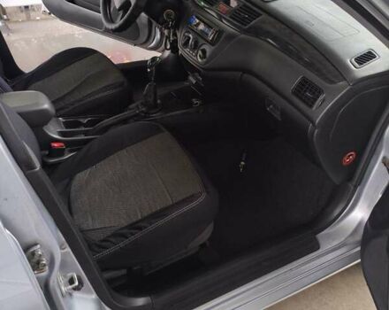 Сірий Міцубісі Lancer, об'ємом двигуна 1.58 л та пробігом 320 тис. км за 3700 $, фото 10 на Automoto.ua