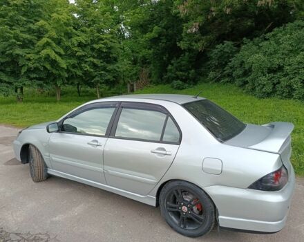 Сірий Міцубісі Lancer, об'ємом двигуна 2 л та пробігом 240 тис. км за 3500 $, фото 2 на Automoto.ua