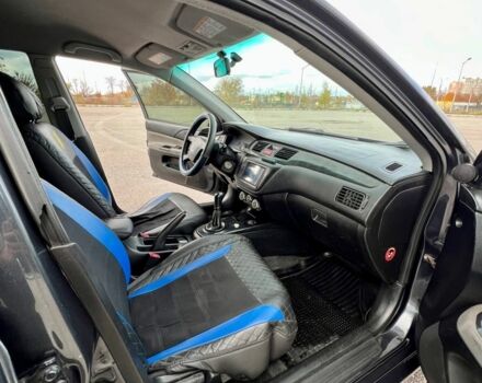 Серый Мицубиси Лансер, объемом двигателя 1.6 л и пробегом 490 тыс. км за 1799 $, фото 14 на Automoto.ua