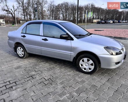 Сірий Міцубісі Lancer, об'ємом двигуна 1.3 л та пробігом 450 тис. км за 2650 $, фото 7 на Automoto.ua