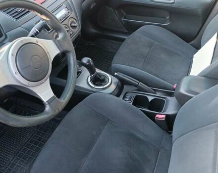 Мицубиси Лансер 2004 в Нежине на Automoto.ua Серый Мицубиси Лансер, объемом двигателя 2 л и пробегом 280 тыс. км за 6000 $, фото 4 на Automoto.ua
