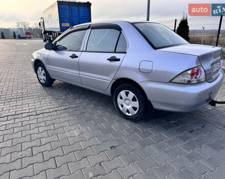 Сірий Міцубісі Lancer, об'ємом двигуна 1.3 л та пробігом 450 тис. км за 2850 $, фото 2 на Automoto.ua
