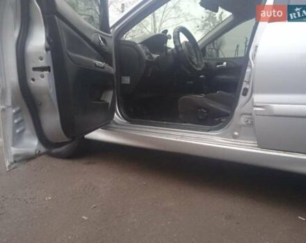 Серый Мицубиси Лансер, объемом двигателя 2 л и пробегом 300 тыс. км за 2850 $, фото 5 на Automoto.ua