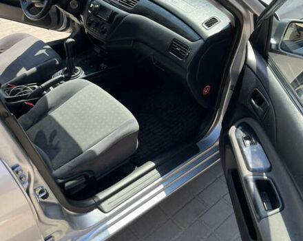 Сірий Міцубісі Lancer, об'ємом двигуна 1.6 л та пробігом 210 тис. км за 4500 $, фото 8 на Automoto.ua