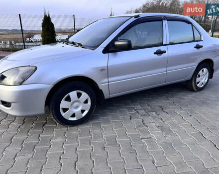 Сірий Міцубісі Lancer, об'ємом двигуна 1.3 л та пробігом 450 тис. км за 2650 $, фото 2 на Automoto.ua