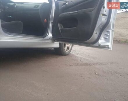 Серый Мицубиси Лансер, объемом двигателя 2 л и пробегом 300 тыс. км за 2850 $, фото 11 на Automoto.ua