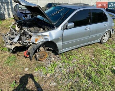 Мицубиси Лансер 2004 в Черкассах на Automoto.ua Серый Мицубиси Лансер, объемом двигателя 1.6 л и пробегом 290 тыс. км за 1600 $, фото 2 на Automoto.ua