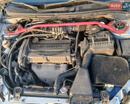 Серый Мицубиси Лансер, объемом двигателя 2 л и пробегом 300 тыс. км за 2850 $, фото 3 на Automoto.ua