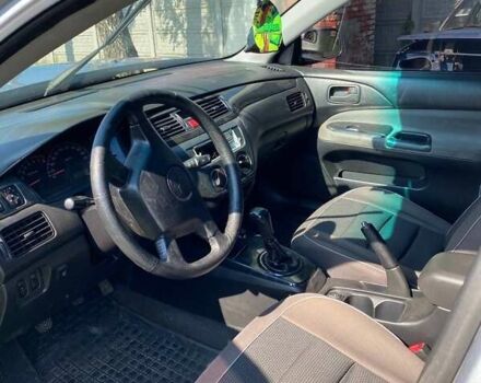 Мицубиси Лансер 2004 в Черкассах на Automoto.ua Серый Мицубиси Лансер, объемом двигателя 1.6 л и пробегом 290 тыс. км за 1600 $, фото 4 на Automoto.ua