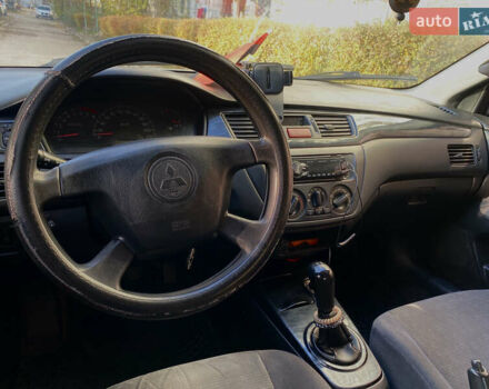 Сірий Міцубісі Lancer, об'ємом двигуна 1.3 л та пробігом 376 тис. км за 3700 $, фото 8 на Automoto.ua