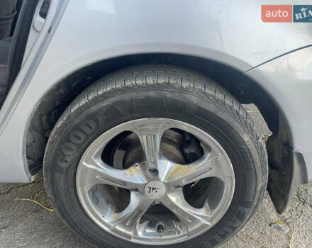 Мицубиси Лансер 2004 в Теофиполь на Automoto.ua Серый Мицубиси Лансер, объемом двигателя 1.58 л и пробегом 270 тыс. км за 3350 $, фото 14 на Automoto.ua