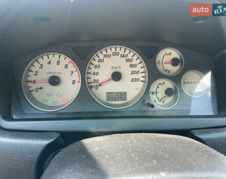 Мицубиси Лансер 2005 в Харькове на Automoto.ua Серый Мицубиси Лансер, объемом двигателя 1.58 л и пробегом 240 тыс. км за 4500 $, фото 7 на Automoto.ua