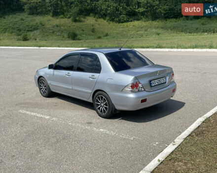 Мицубиси Лансер 2005 в Харькове на Automoto.ua Серый Мицубиси Лансер, объемом двигателя 1.58 л и пробегом 240 тыс. км за 4500 $, фото 3 на Automoto.ua