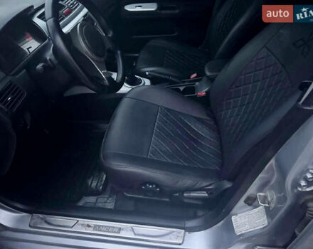 Серый Мицубиси Лансер, объемом двигателя 2 л и пробегом 188 тыс. км за 4200 $, фото 8 на Automoto.ua