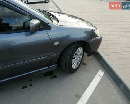 Мицубиси Лансер 2005 в Мукачеве на Automoto.ua Серый Мицубиси Лансер, объемом двигателя 1.6 л и пробегом 416 тыс. км за 4000 $, фото 6 на Automoto.ua