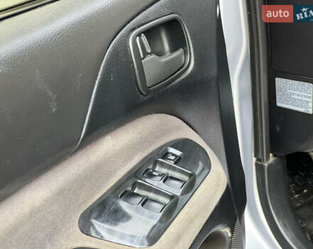 Сірий Міцубісі Lancer, об'ємом двигуна 1.6 л та пробігом 310 тис. км за 3350 $, фото 21 на Automoto.ua