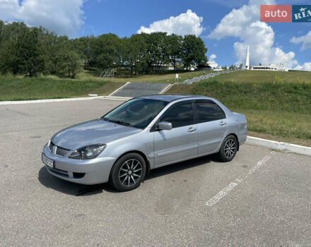 Мицубиси Лансер 2005 в Харькове на Automoto.ua Серый Мицубиси Лансер, объемом двигателя 1.58 л и пробегом 240 тыс. км за 4500 $, фото 2 на Automoto.ua