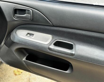 Мицубиси Лансер 2005 в Киеве на Automoto.ua Серый Мицубиси Лансер, объемом двигателя 1.6 л и пробегом 196 тыс. км за 4490 $, фото 27 на Automoto.ua