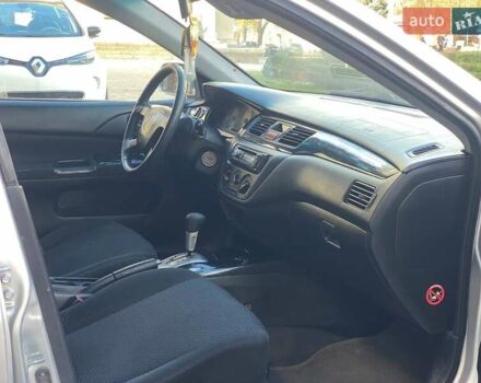 Міцубісі Lancer 2005 у Запоріжжя на Automoto.ua Сірий Міцубісі Lancer, об'ємом двигуна 1.58 л та пробігом 250 тис. км за 3650 $, фото 8 на Automoto.ua