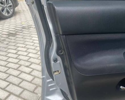 Сірий Міцубісі Lancer, об'ємом двигуна 1.58 л та пробігом 315 тис. км за 2350 $, фото 4 на Automoto.ua