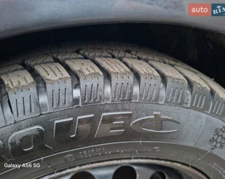 Серый Мицубиси Лансер, объемом двигателя 1.6 л и пробегом 305 тыс. км за 4000 $, фото 4 на Automoto.ua